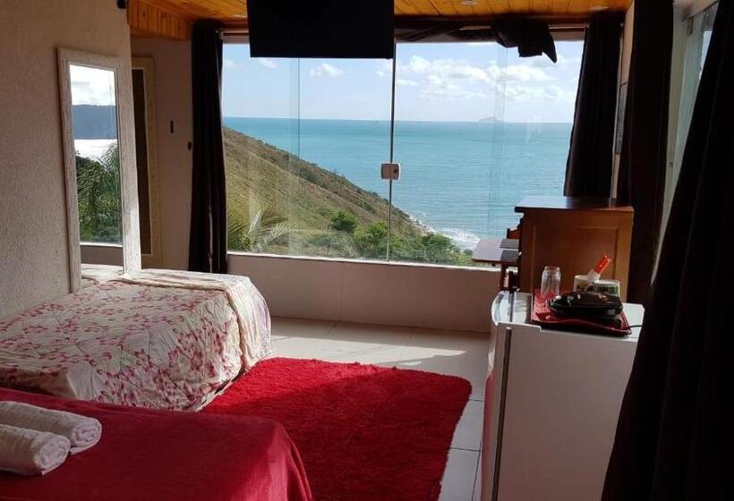Executive Suite, Vila Lia