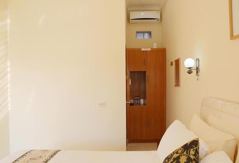 Номер Deluxe с Балконом, Whiterose Guesthouse
