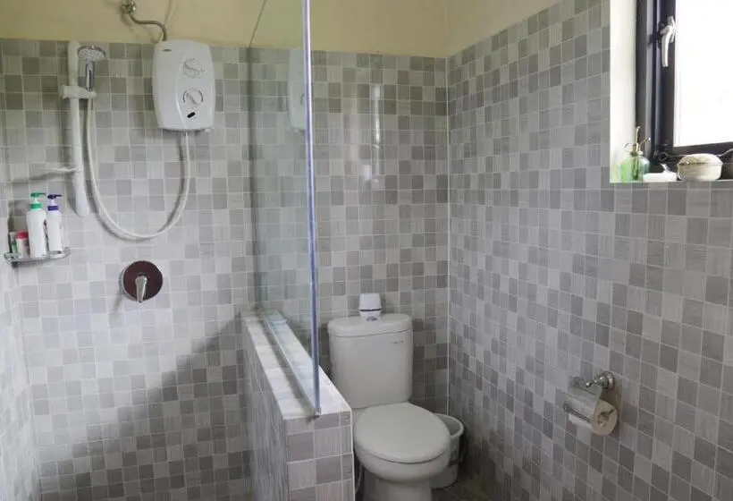 ファミリールーム, Whiterose Guesthouse