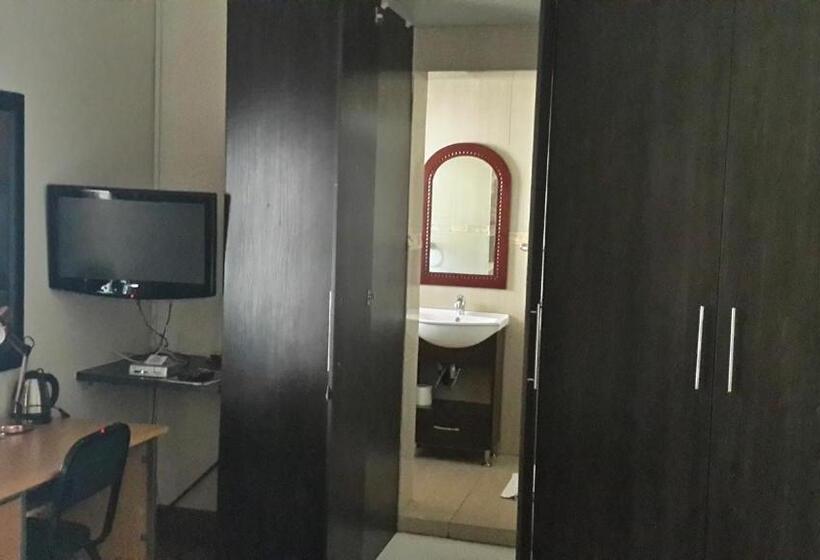 スタンダードルーム, Eagle Rock Executive Guest House