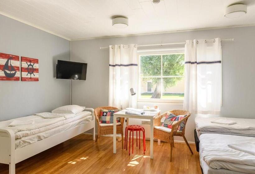 3-Bett-Standardzimmer, Folkiacenter Gästhem   Vieraskoti   Guesthouse