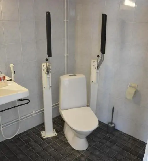 身障者適用スタンダードルーム, Folkiacenter Gästhem   Vieraskoti   Guesthouse