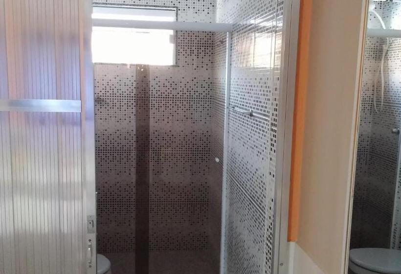 اتاق خانوادگی, Forte Do Pouso Hospedagens