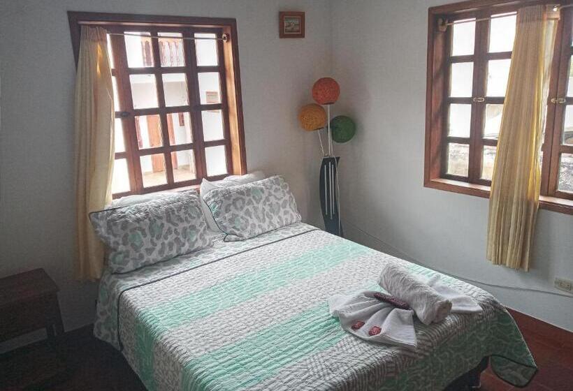 带共用浴室的标准房间, Hostal El Pino