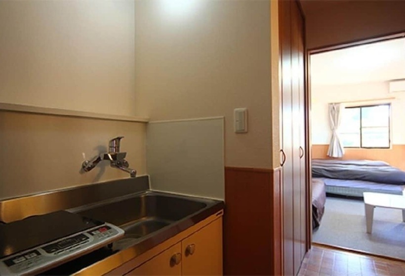 スタンダード4人部屋, Karuizawamura