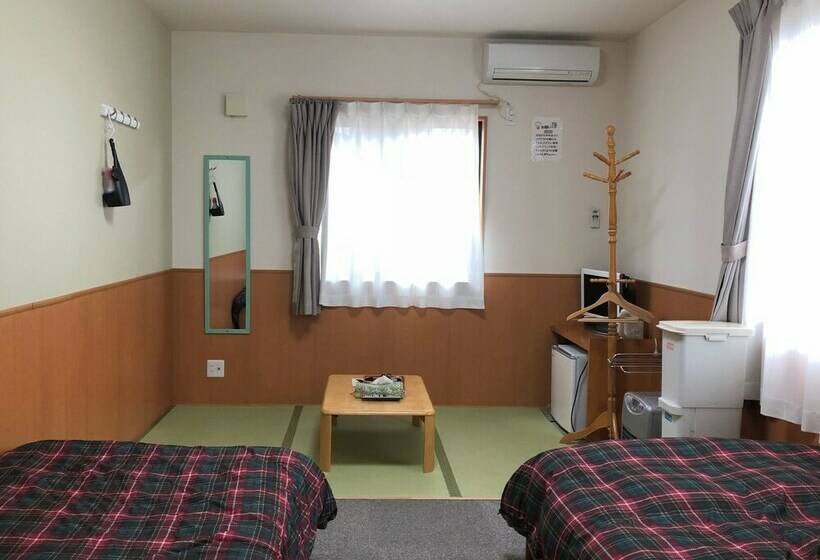 スタンダード4人部屋, Karuizawamura