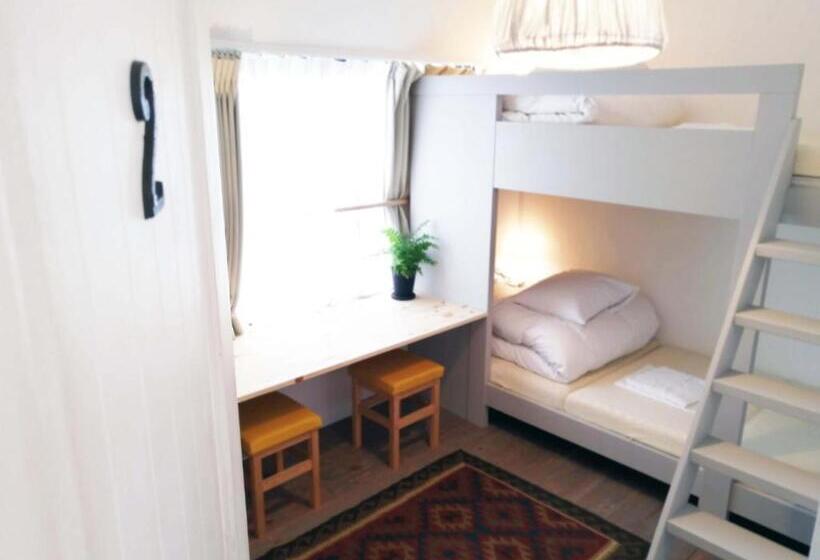 스탠다드 룸 공동 욕실, Ten To Sen Guesthouse