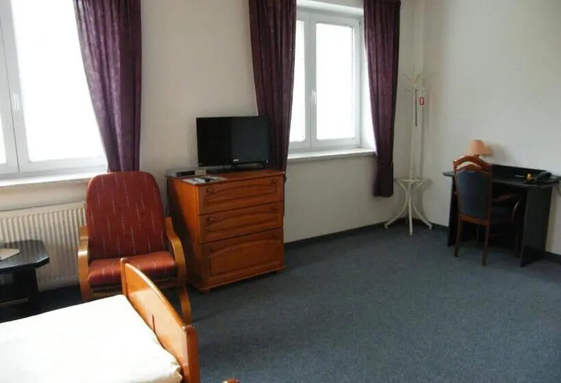 ベーシックルーム, Pension Najdek