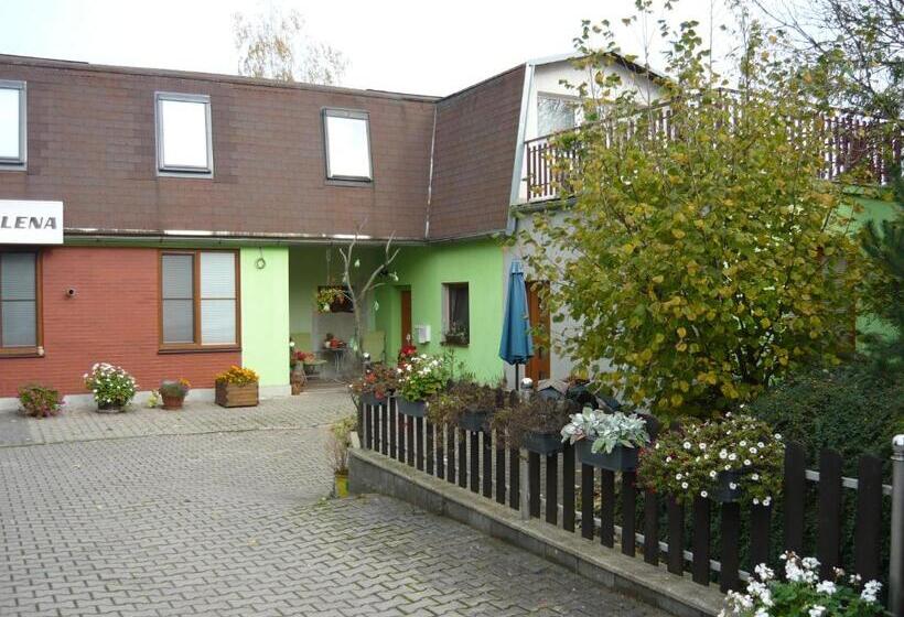 إستوديو قياسى, Apartments   Penzion Lena