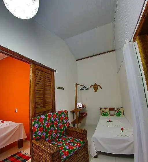 اتاق استاندارد سه نفره, Pousada Pérola Do Atlântico