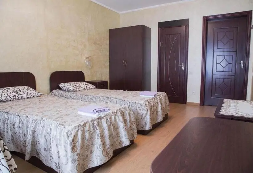 اتاق سوپریور با چشم‌انداز شهر, Guest House Montreal