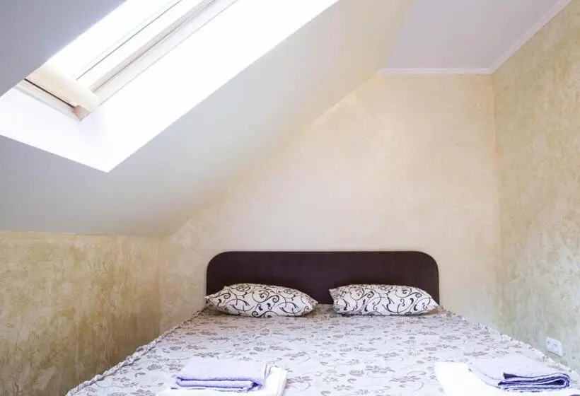 آپارتمان 2 خوابه, Guest House Montreal