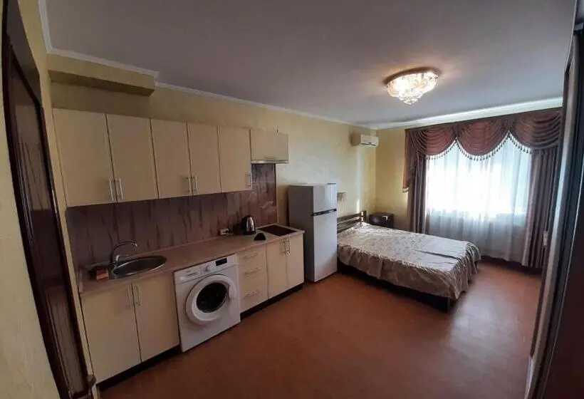 استودیو استاندارد با تخت کینگ, Guest House Montreal