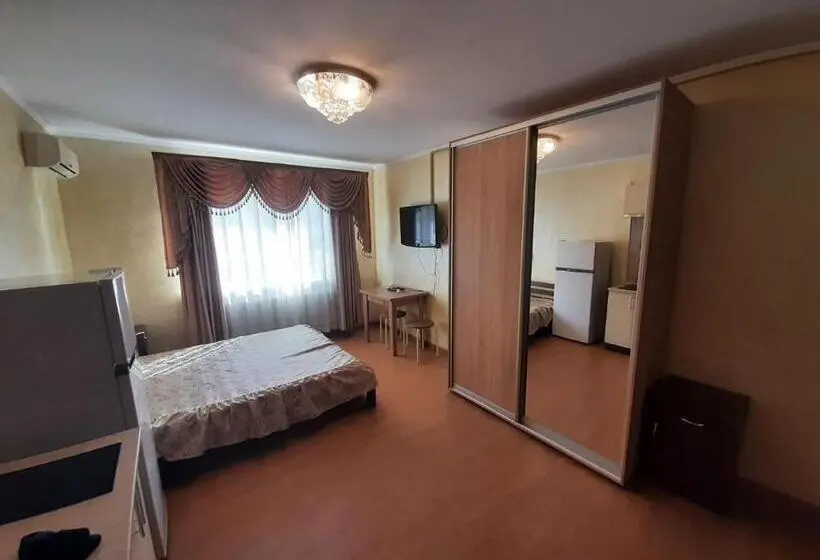 استودیو استاندارد با تخت کینگ, Guest House Montreal