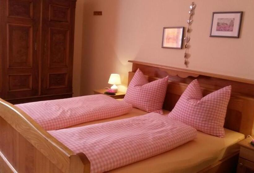 اتاق استاندارد با سرویس بهداشتی مشترک, Bio Gesundheitshof Daxinger