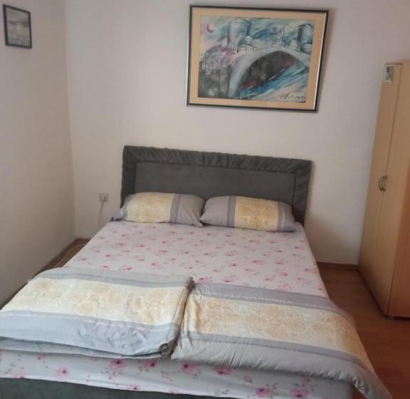 اتاق استاندارد با سرویس بهداشتی مشترک, Guesthouse No.27