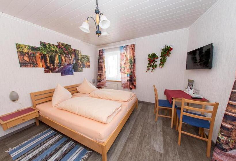 Номер Стандарт, Gästehaus Pension Familie Dwars