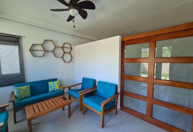 סוויטה משפחתית, Camino Palmero Coveñas