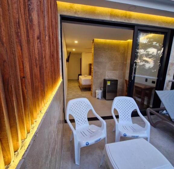 اتاق استاندارد با بالکن و چشمانداز دریا, Camino Palmero Coveñas