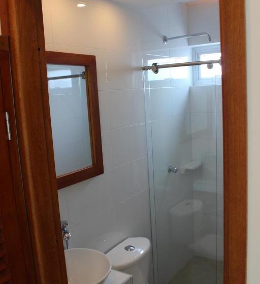 חדר בסיסי, Camino Palmero Coveñas