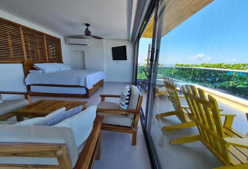 סוויטה נשיאותית, Camino Palmero Coveñas