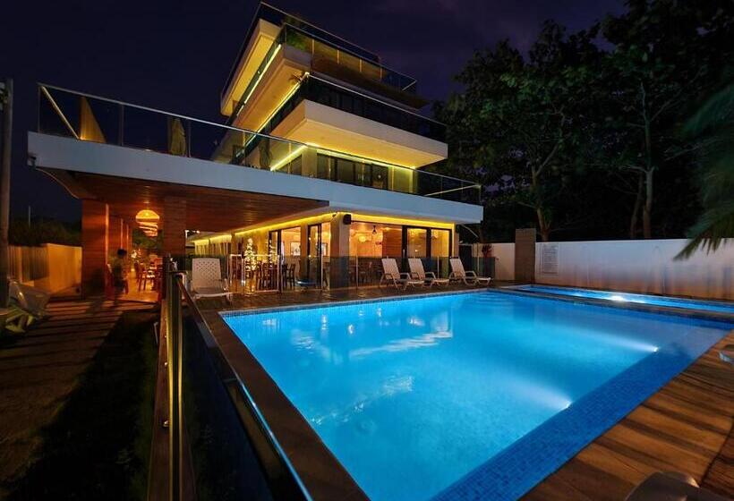 اتاق استاندارد با بالکن و چشمانداز دریا, Camino Palmero Coveñas