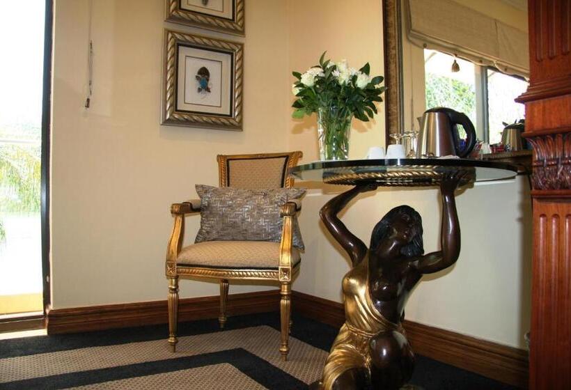 جناح ديلوكس سرير كينج, The Blue Crane Villa