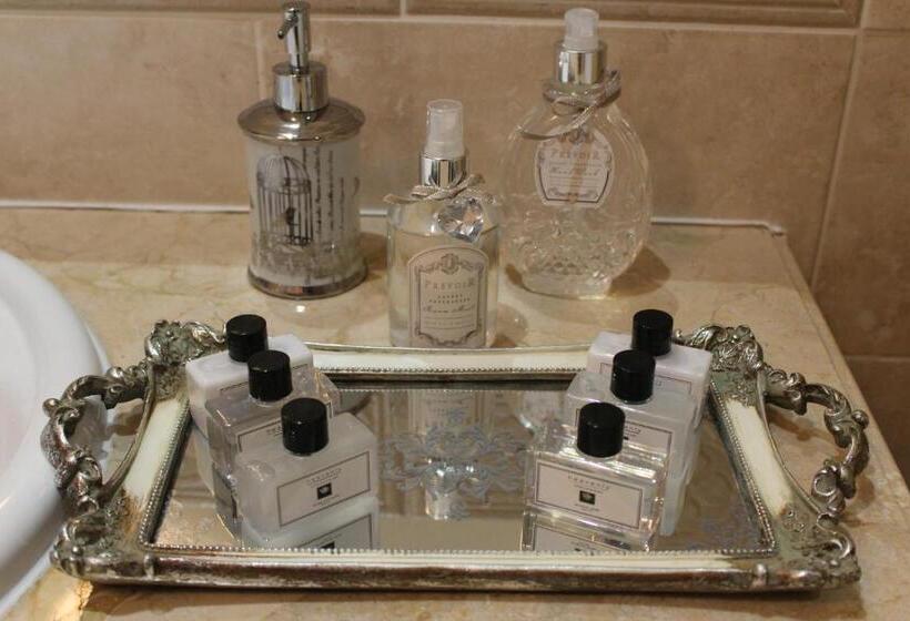 جناح ديلوكس سرير كينج, The Blue Crane Villa