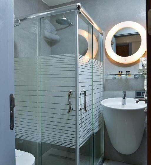 Monolocale Standard, Spil Suites