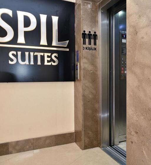 Escritório Estándar, Spil Suites