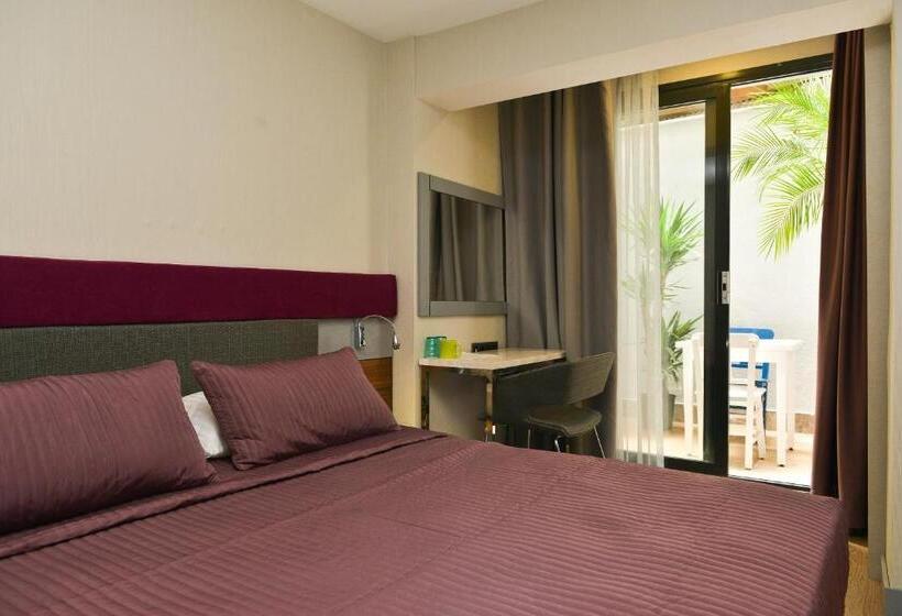 Monolocale Standard, Spil Suites