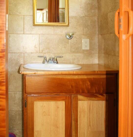 豪华房间, Marielos