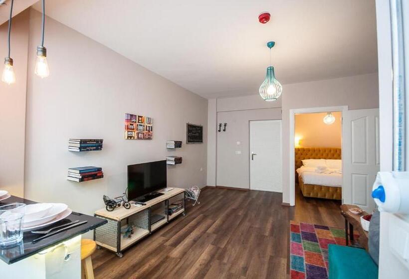 آپارتمان 1 خوابه, Newway Apartments