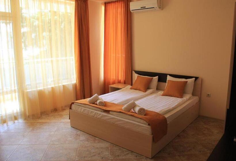 إستوديو قياسى مطلّ علي الحديقة, Olympia Beach Complex