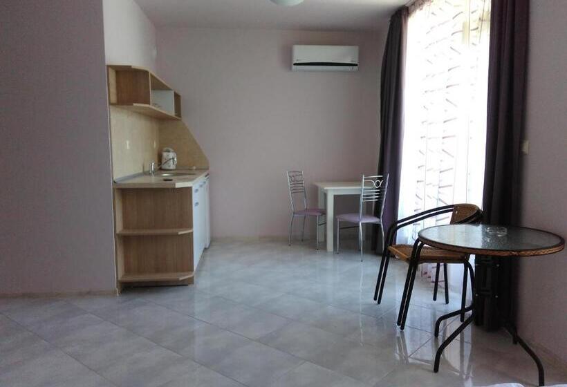 إستوديو قياسى, Olympia Beach Complex