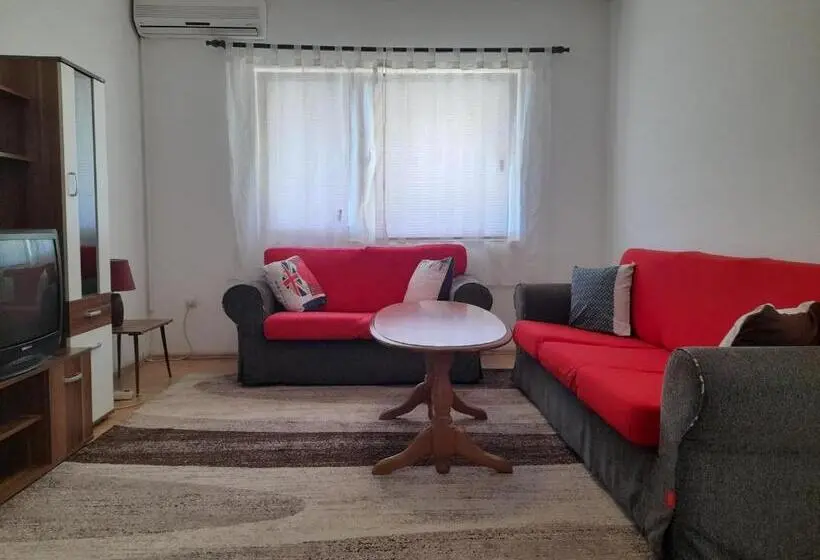 آپارتمان 1 خوابه همکف, Apartman Avdić