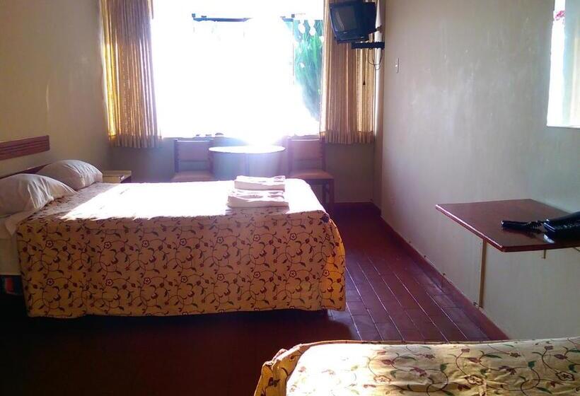 Номер Стандарт, Hostal La Rivera