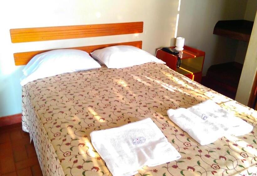 Номер Стандарт Индивидуальный, Hostal La Rivera