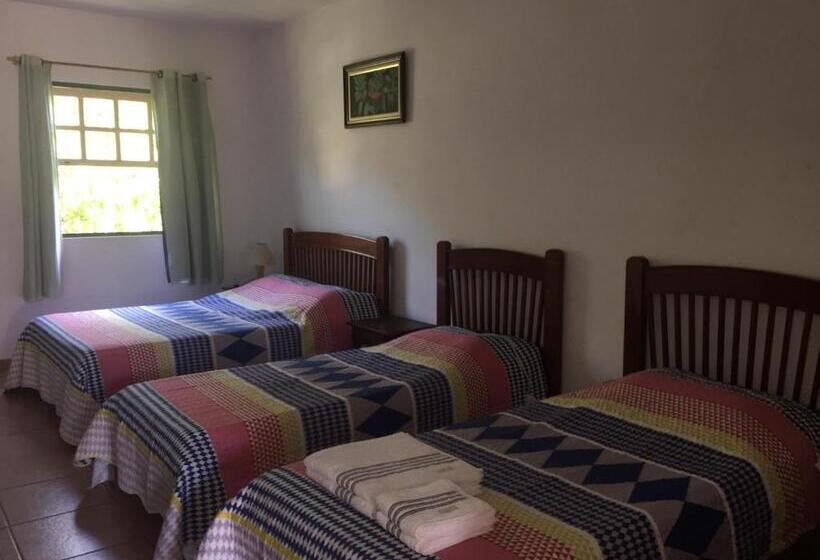 4인용 수피리어 룸, Pousada Primavera