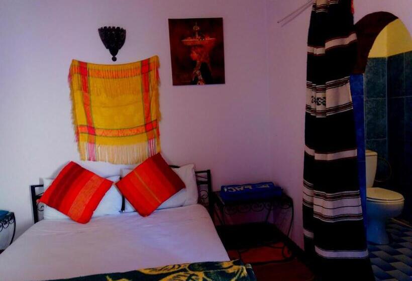 غرفة قياسية, Kasbah Les Nomades