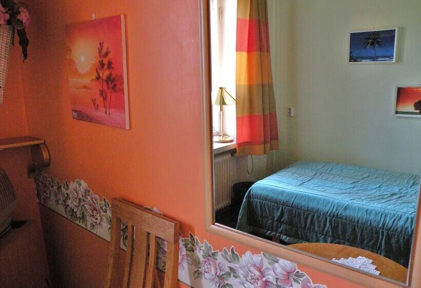스탠다드 싱글 룸 공동욕실, B&b Retro   Guesthouse Kupittaa