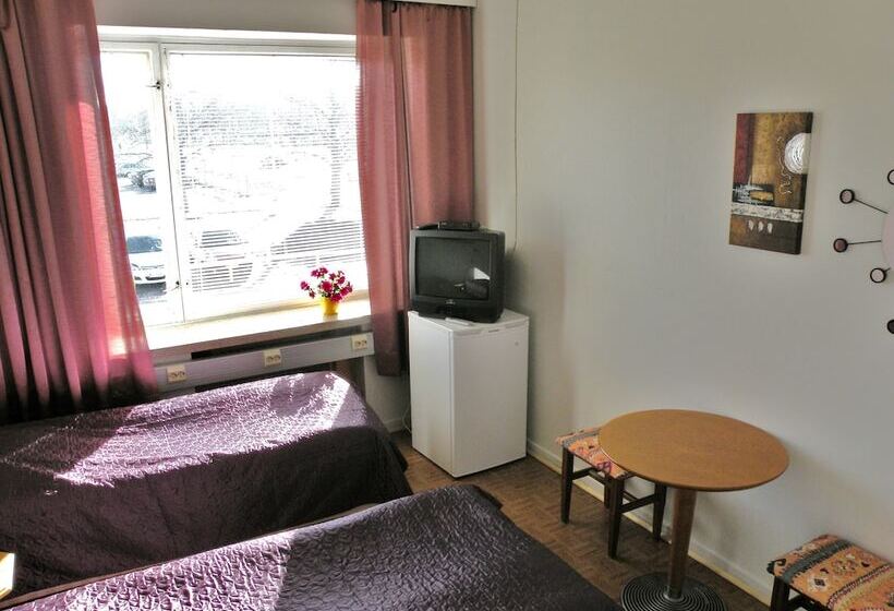 غرفة قياسية حمام مشترك, B&b Retro   Guesthouse Kupittaa