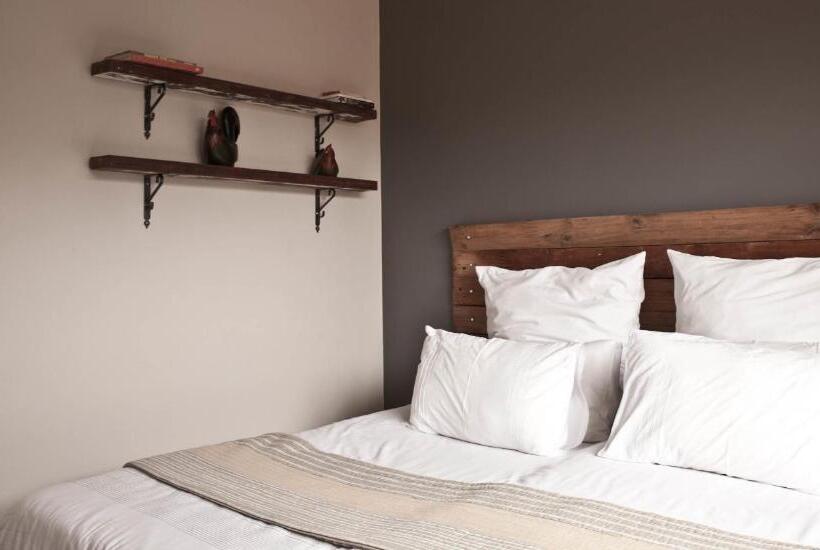 خانه 1 خوابه, Carrington Guest House