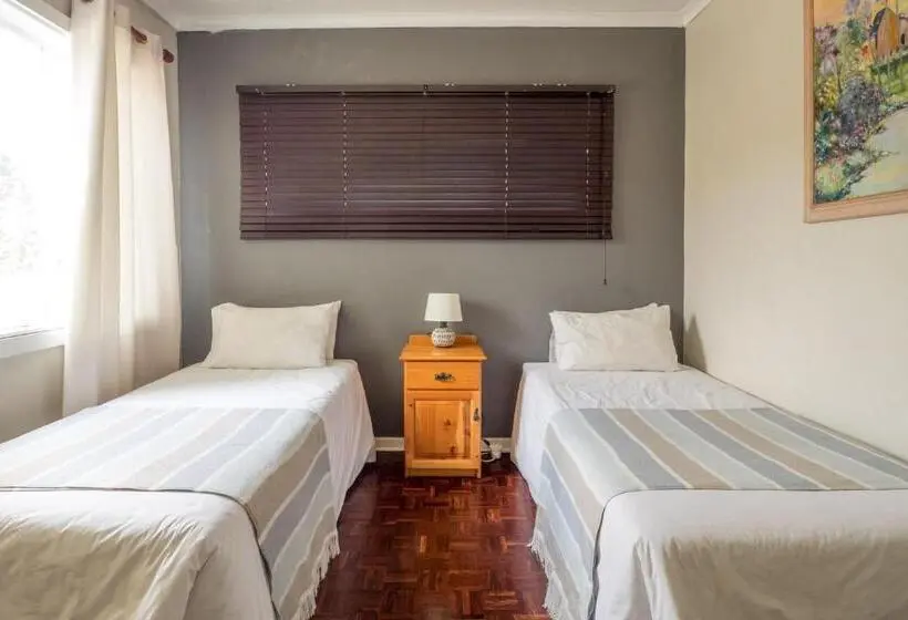 ファミリールーム, Carrington Guest House