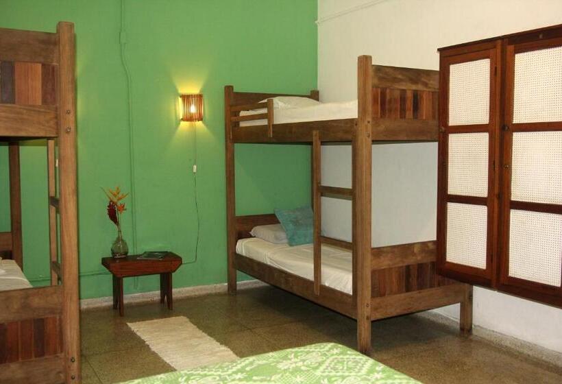 חדר משפחתי, Casa Bacarirá Floresta Com Yoga E Café Da Manhã Vegano