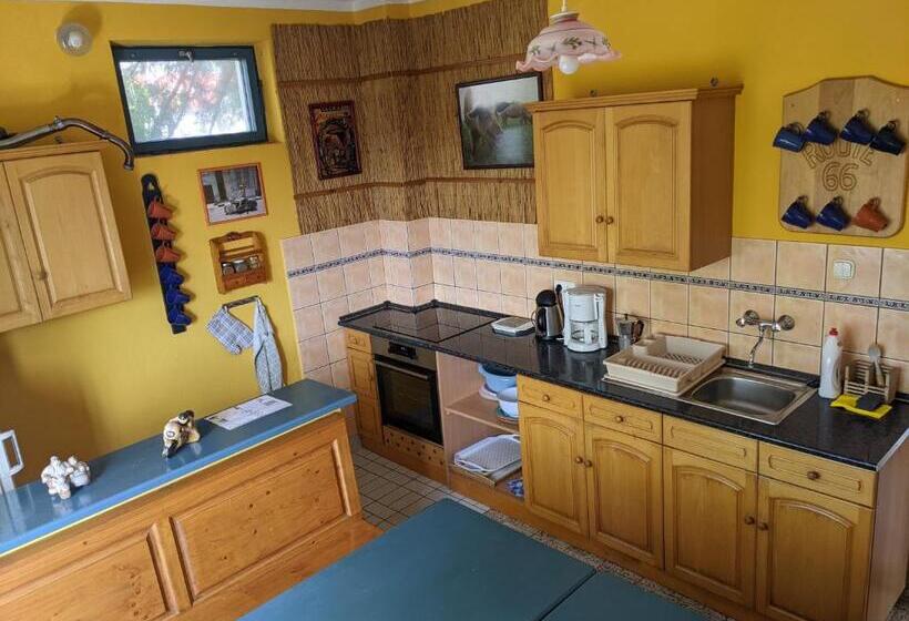 خانه 3 خوابه, Guest House Magyar Route 66