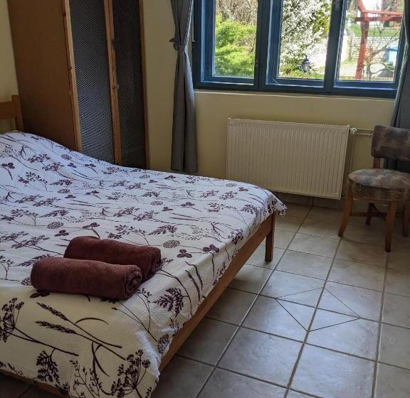 خانه 3 خوابه, Guest House Magyar Route 66