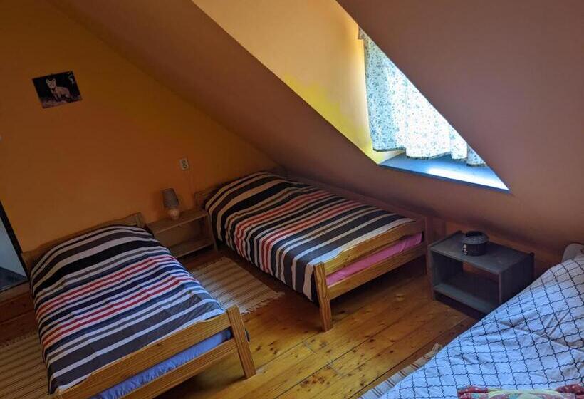 آپارتمان 3 خوابه, Guest House Magyar Route 66