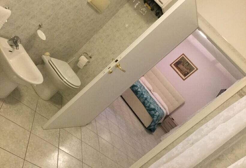 اتاق استاندارد, Locanda Osteria Del Marano