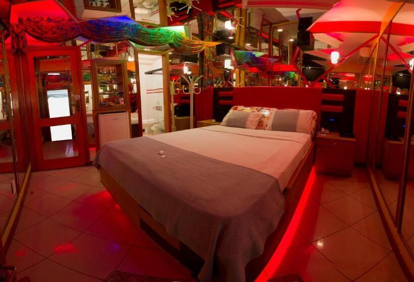 标准间, Status Motel   Check In Livre